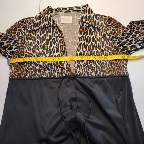 Vanity Fair Vtg 60s Leopard Black Button Front Nightgown Robe Dress Size Small - Picture 11 of 16